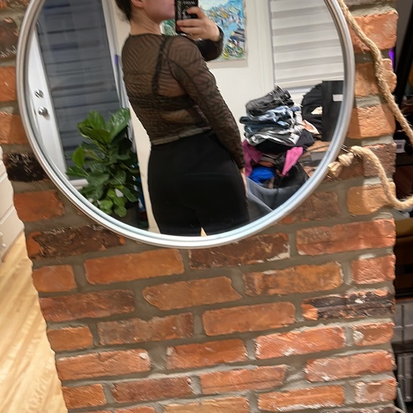 Black pants with fancy pearls - Picture 13 of 16